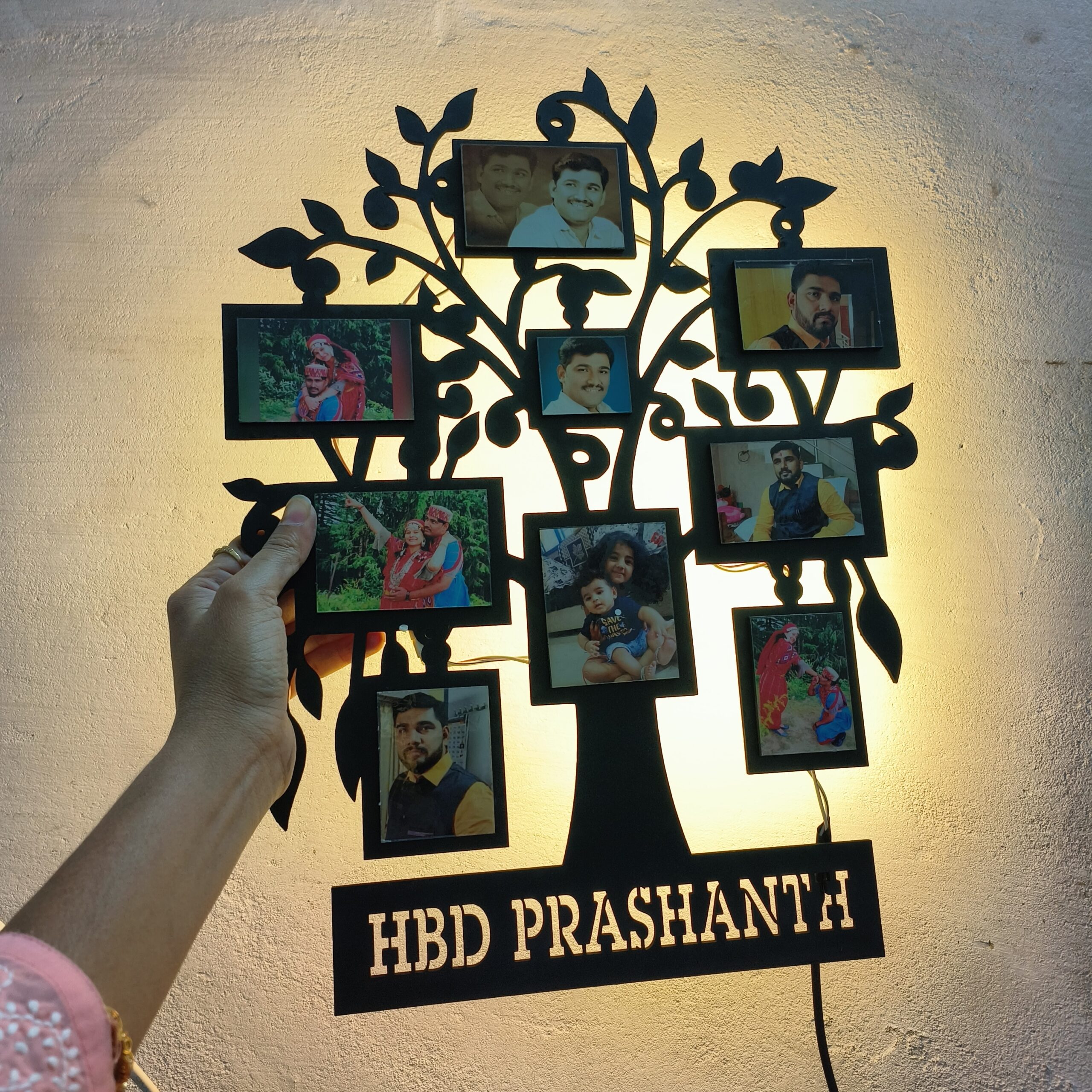 Exclusive Family Tree Photo Frame with Lights β Personalized Wooden Frame 6 Family Tree Photo Frame with Lights β Custom Tree Picture Frame for Home DΓ©cor & Gifts