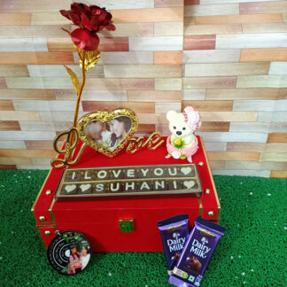 Trunk Gift Hamper For Love