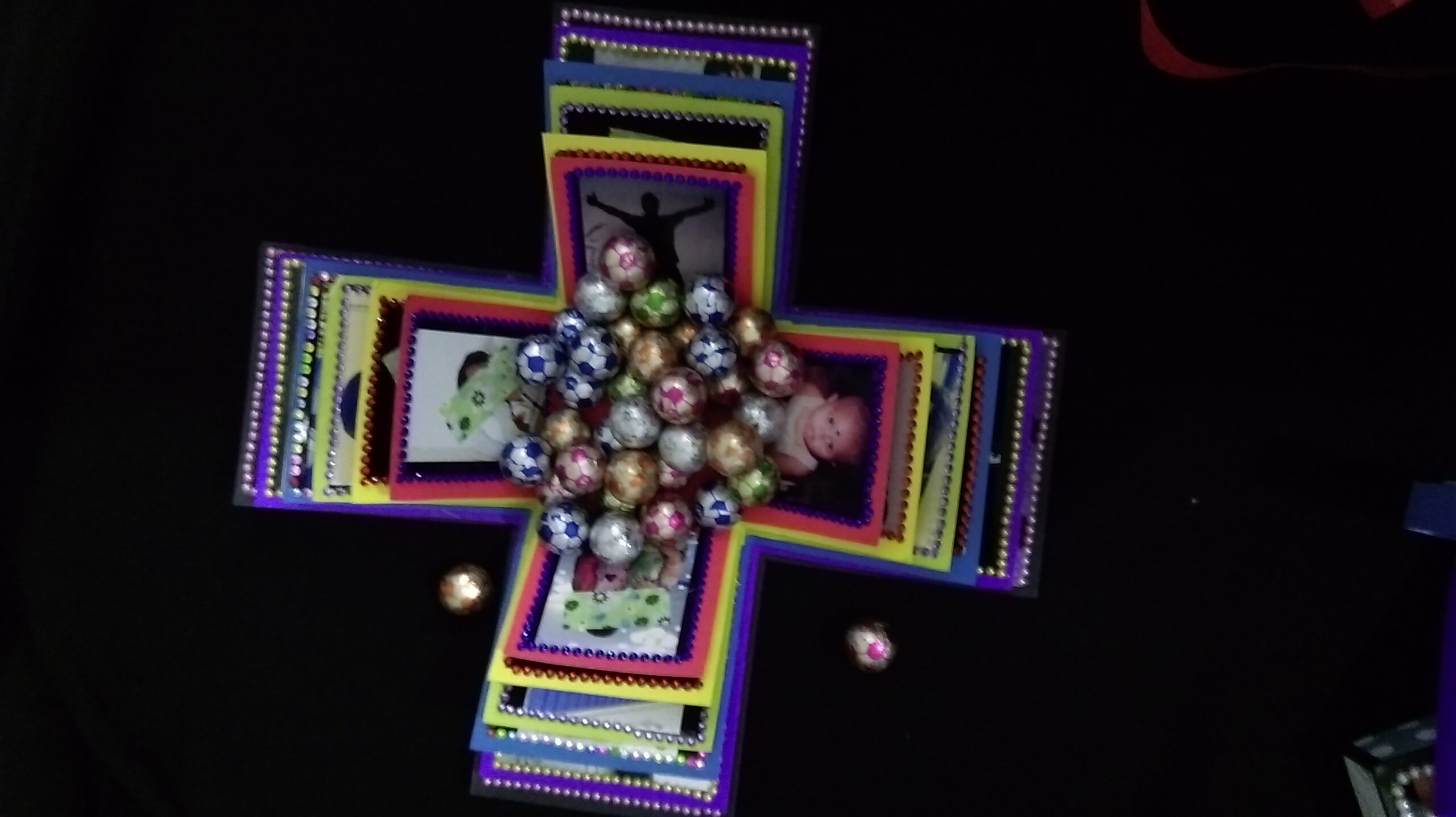 Explosion Box - 9x9x9 cm 2 Explosion Box - 9x9x9 cm - Image 2