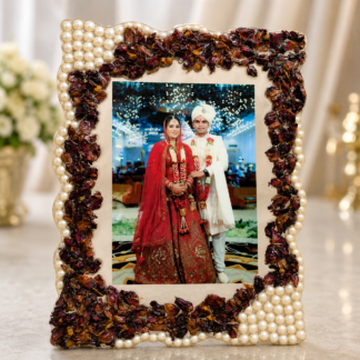 Classic Portrait Resin Varmala Preservation Frame