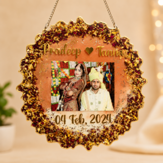 Scalloped Family Photo Resin Varmala Frame